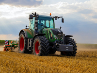 Tractor Parts & Farm